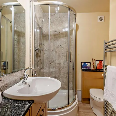 別荘 2 Bed In Sz144 *